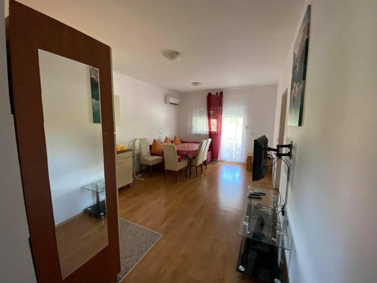 Renic Apartments Nin Exterior foto
