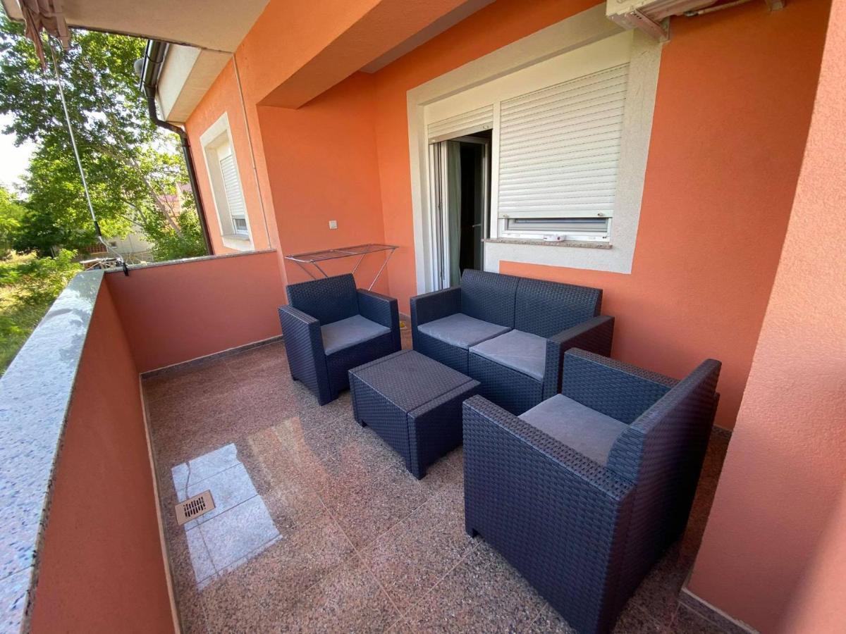 Renic Apartments Nin Exterior foto