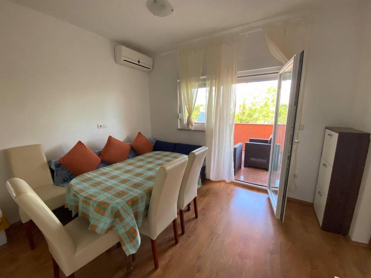 Renic Apartments Nin Exterior foto