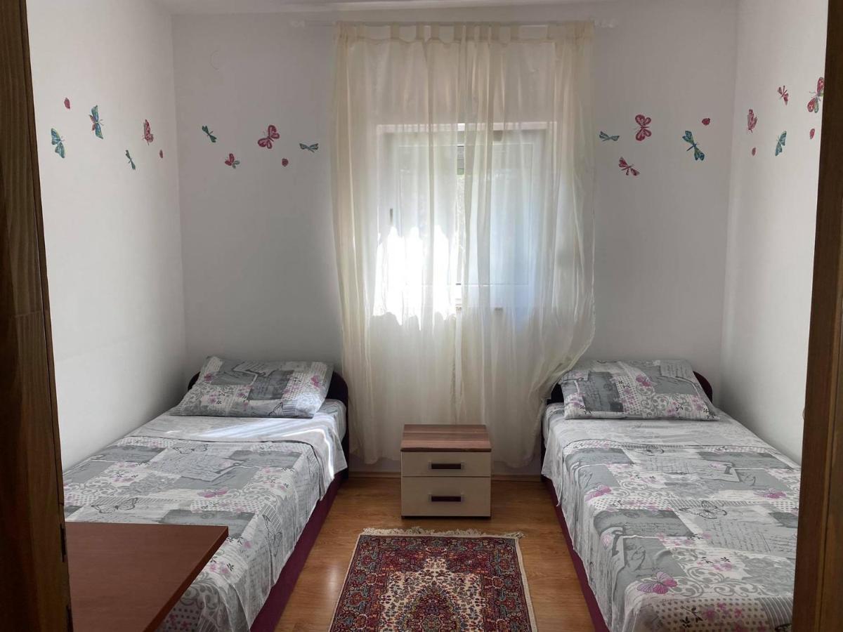 Renic Apartments Nin Exterior foto