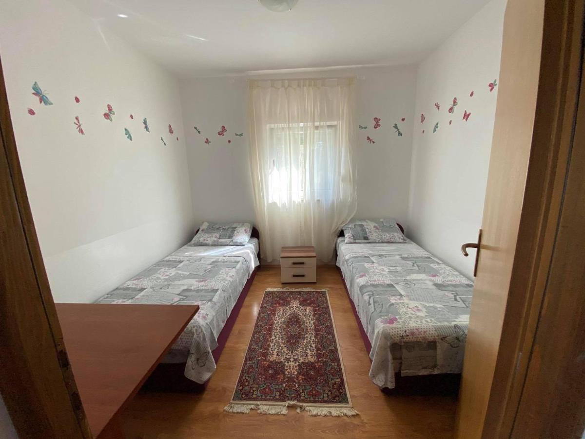 Renic Apartments Nin Exterior foto