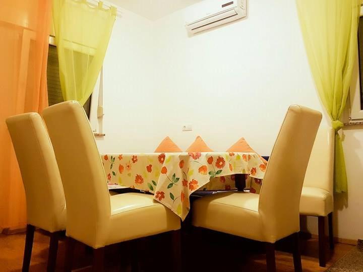 Renic Apartments Nin Exterior foto
